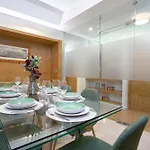 Genteel Home Carlos V